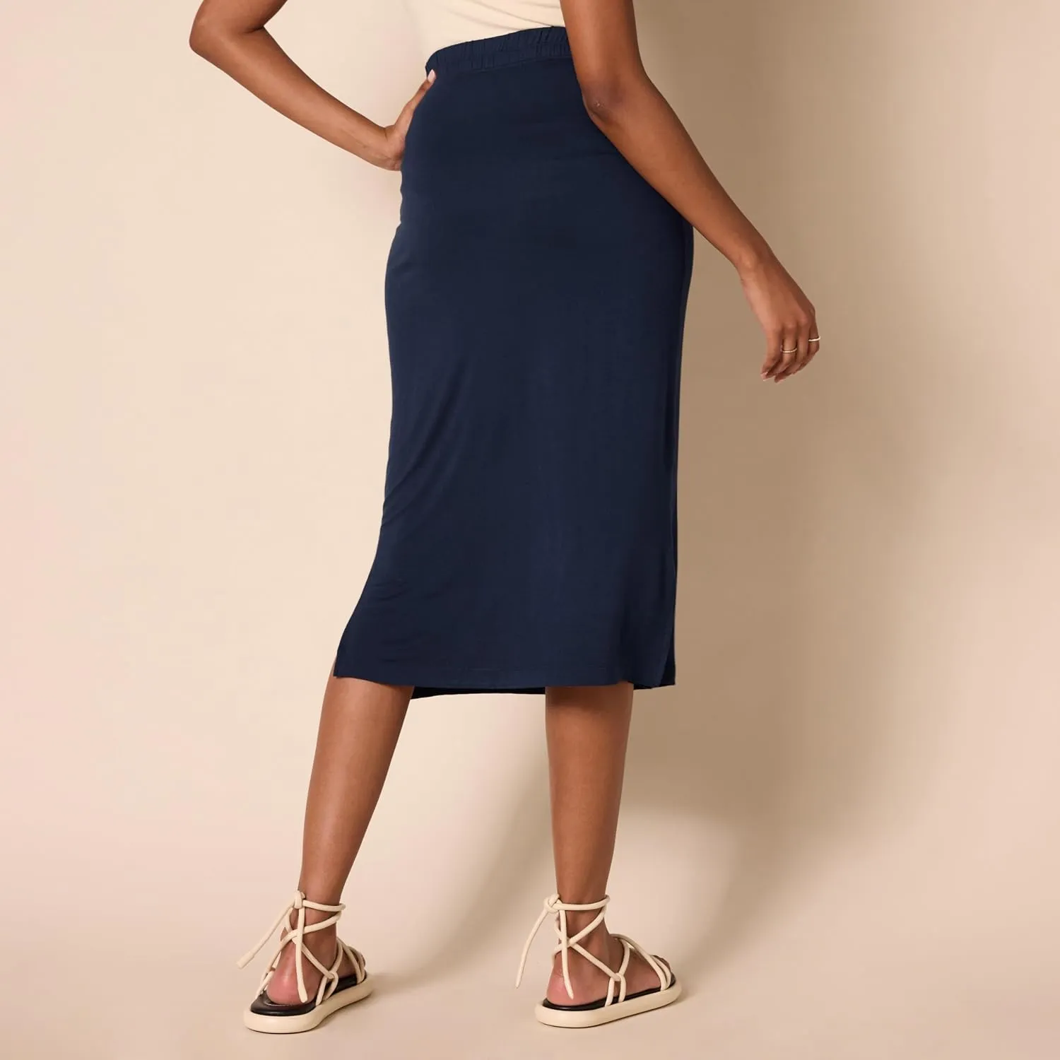 Amazon Essentials Women's Pull-On Knit Midi Skirt (Available in Plus Size)