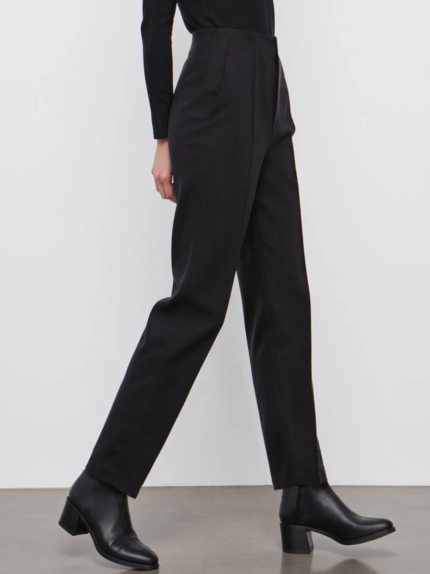 Classic Style Straight Leg Pant