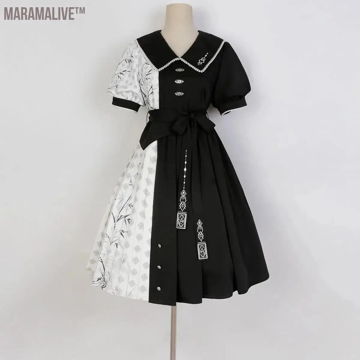  Element Short Sleeve Op Dress Improved Daily Skirt Spring Black White Lolita