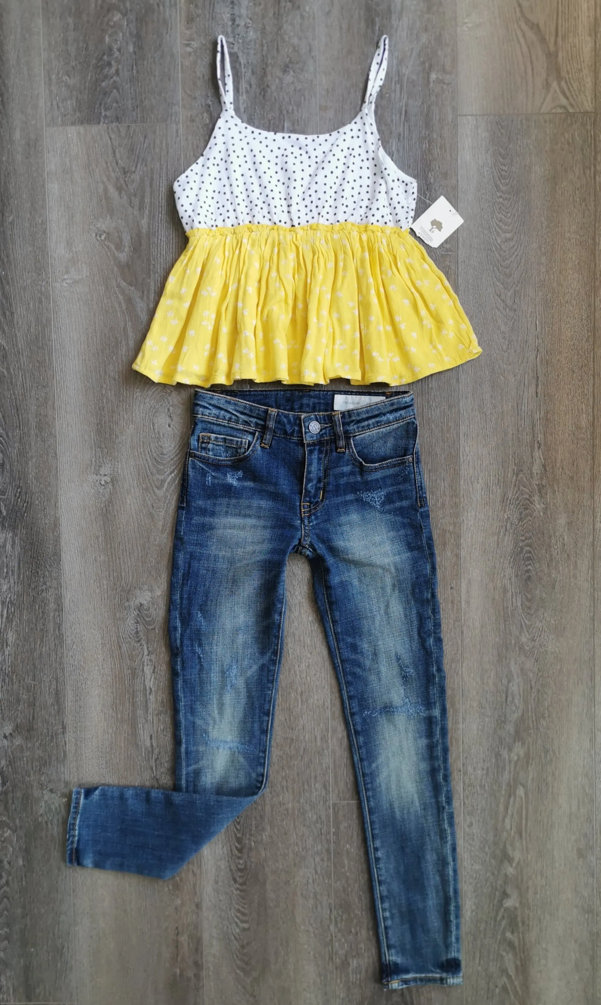 GIRL SIZE MEDIUM (8/10 YEARS) - TUCKER   TATE, Flowy Tank Top NWT B54