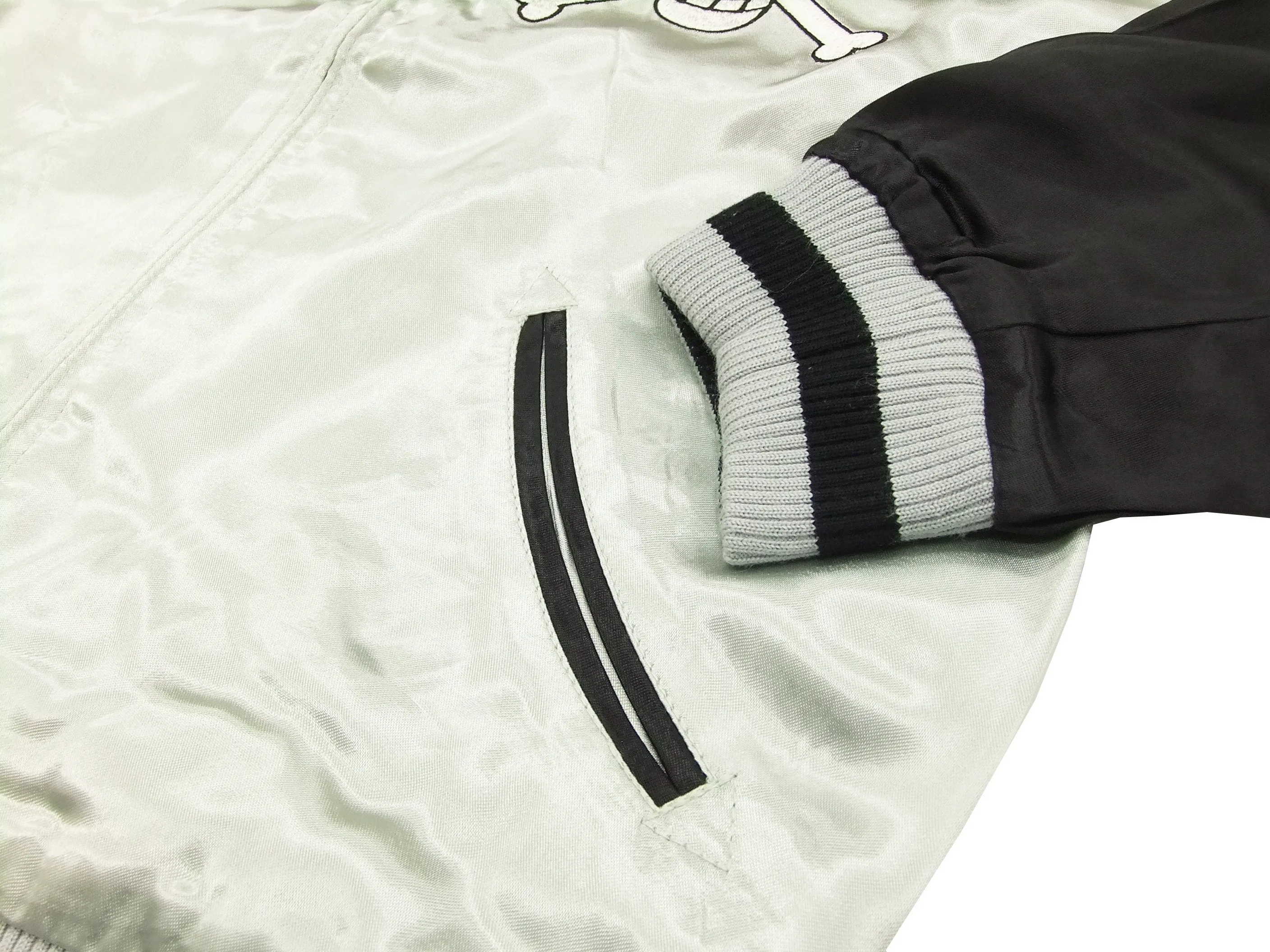 Hanatabi Gakudan Men's Japanese Souvenir Jacket Japanese ONE PIECE Sukajan Script OPSJ-001 Silver