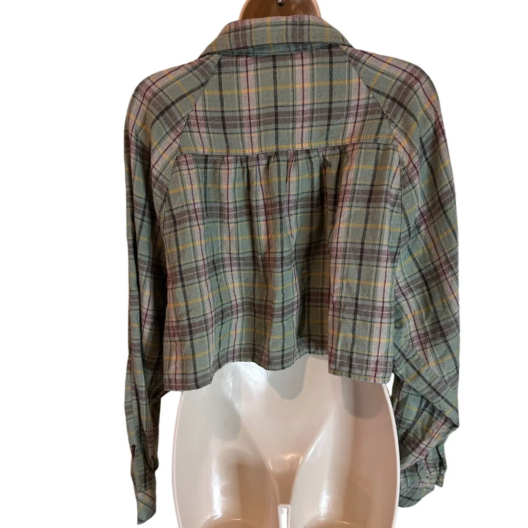 Sage Green Plaid Cropped Button-Up Flannel Shirt Long Sleeve
