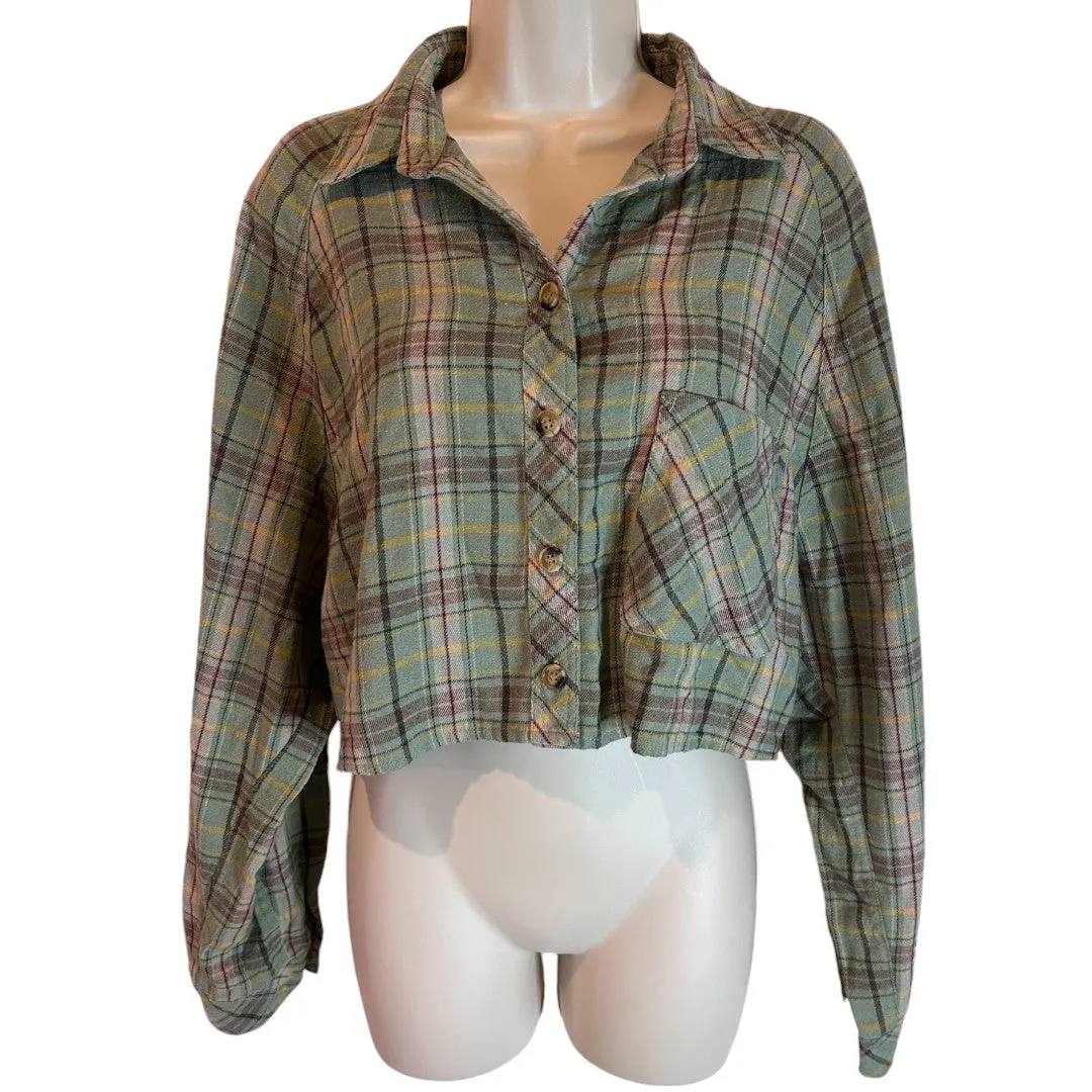 Sage Green Plaid Cropped Button-Up Flannel Shirt Long Sleeve
