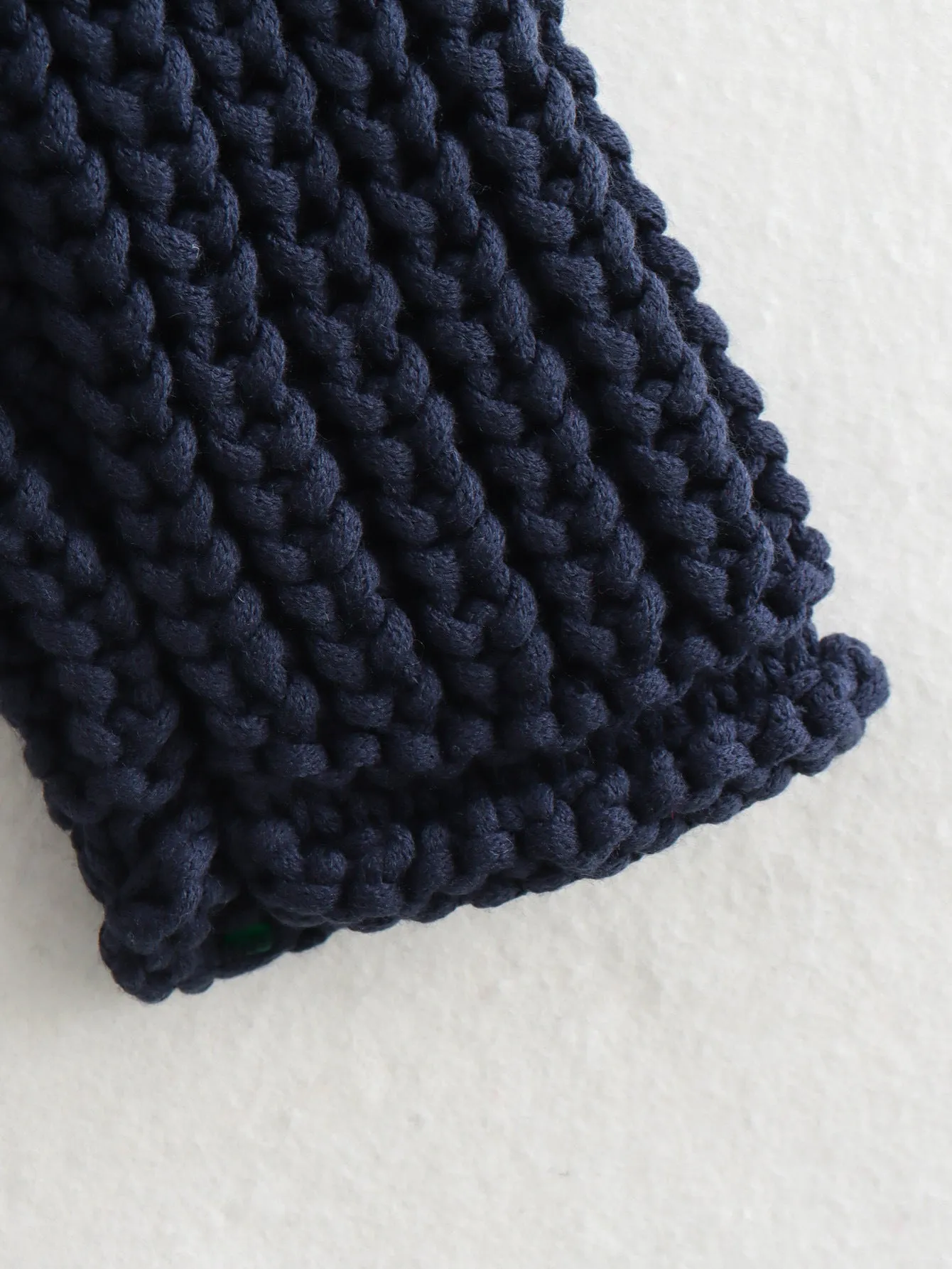 Thick-Knitted Short buttoned-Pullover